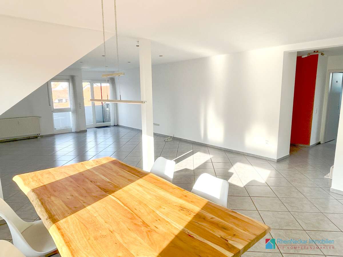 Thumbnail-Wohnung zum Kaufen in Neulußheim 299.000,00 € 116 m²