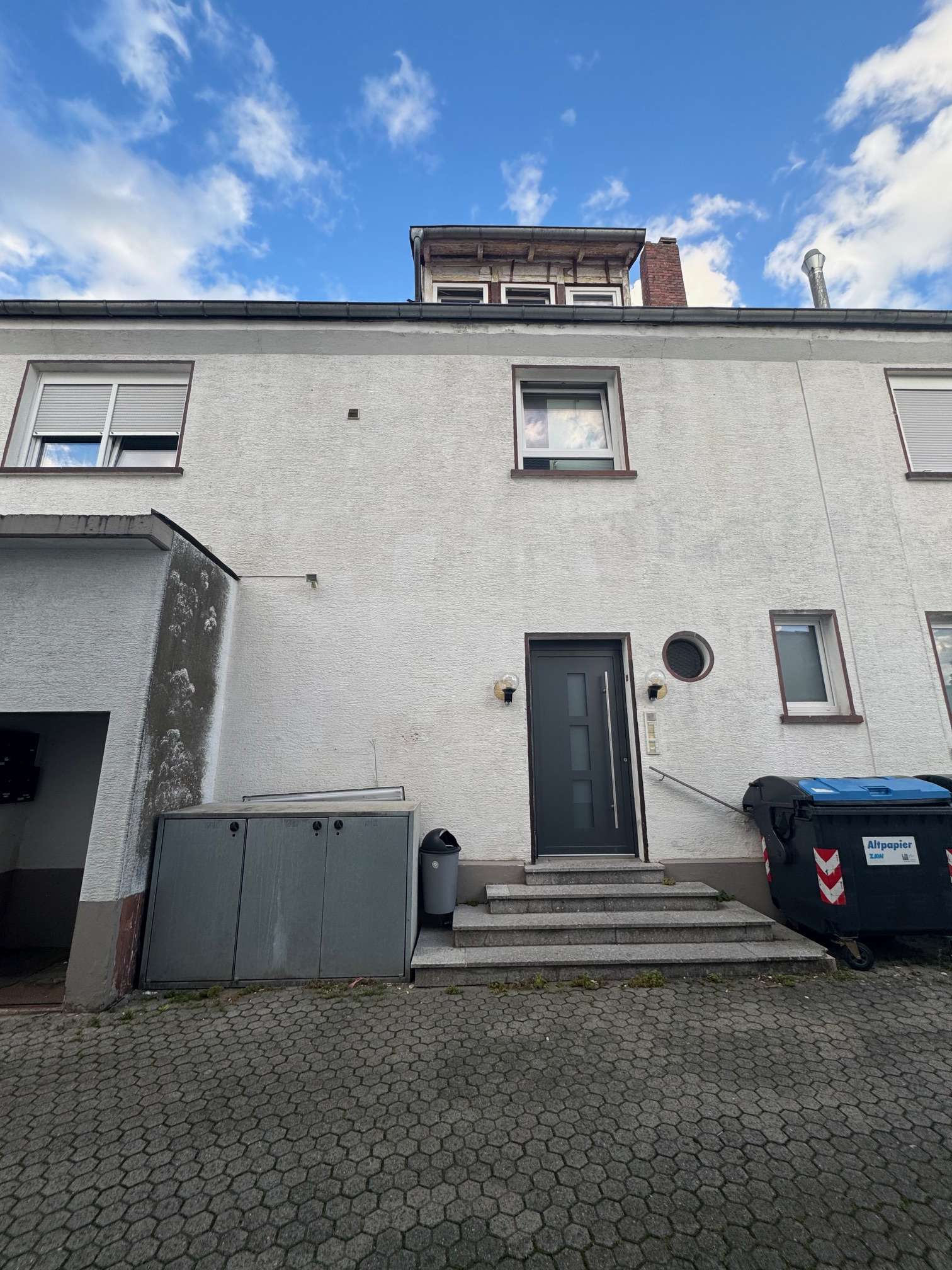 Thumbnail-Haus zum Kaufen in Griesheim 1.580.000,00 € 485 m²