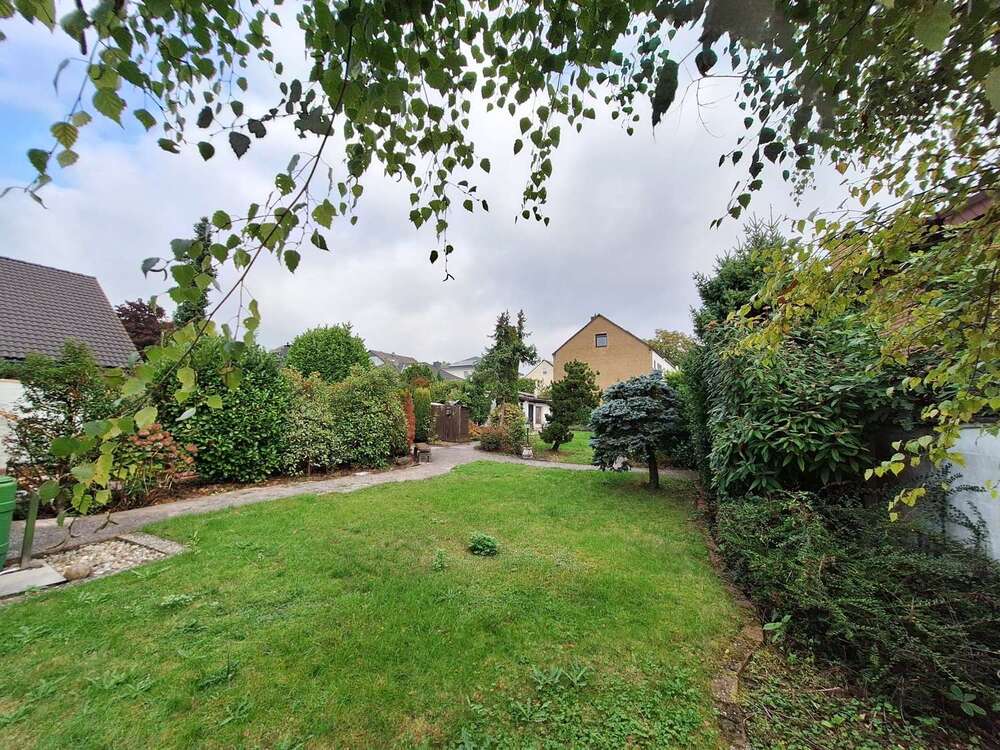 Thumbnail-Grundstück zu verkaufen in Hofheim am Taunus Diedenbergen 385.000,00 € 430 m²