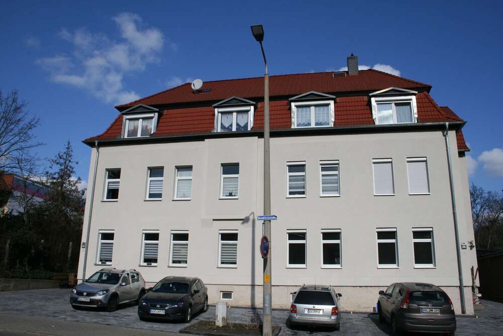 Thumbnail-Wohnung zum Mieten in Weißenfels 497,00 € 62.07 m²