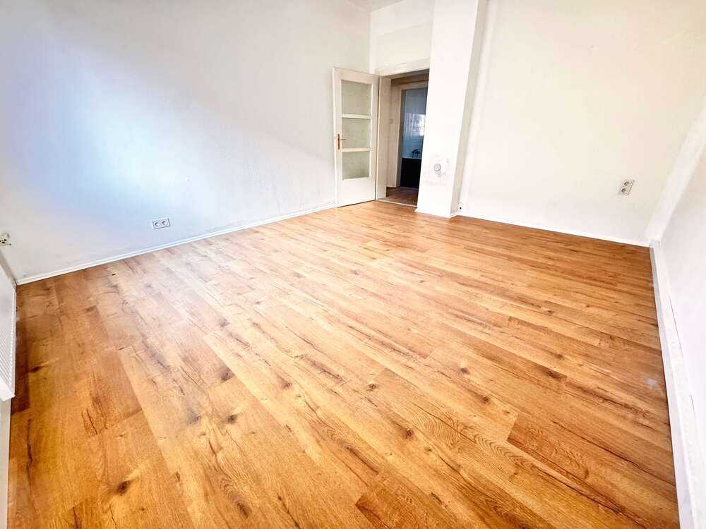 Thumbnail-Wohnung zum Kaufen in Nürnberg 189.000,00 € 56.03 m²