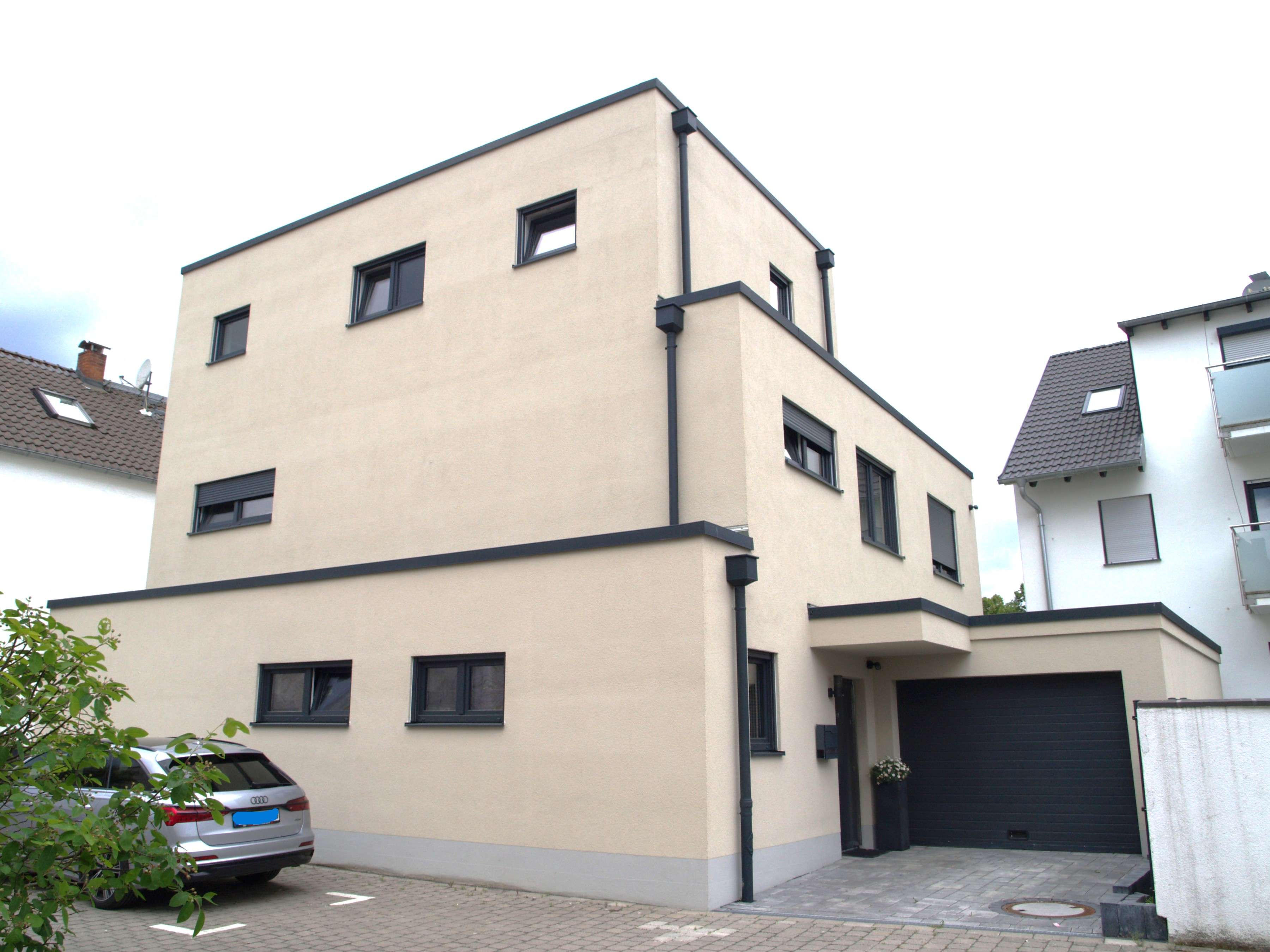 Thumbnail-Haus zum Kaufen in Rodgau 980.000,00 € 237.68 m²