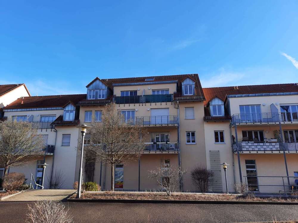 Thumbnail-Wohnung zum Mieten in Werdau 585,00 € 83.43 m²