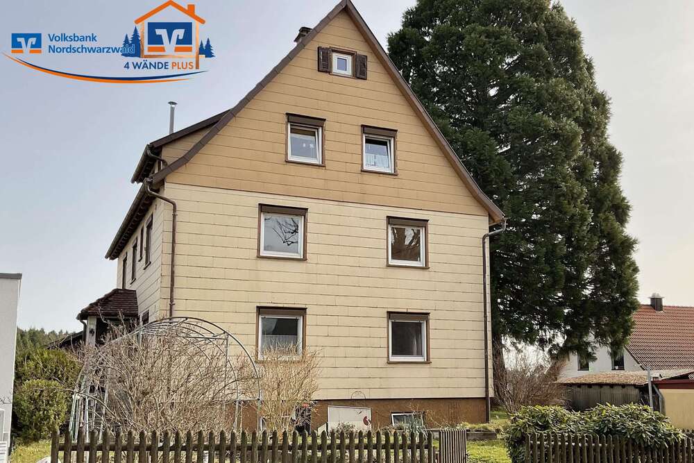 Thumbnail-Haus zum Kaufen in Simmersfeld 249.000,00 € 222 m²