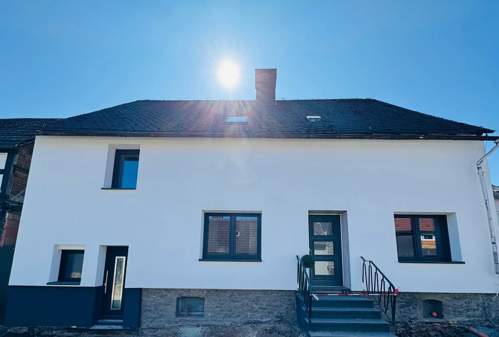 Thumbnail-Haus zum Kaufen in Medebach 359.000,00 € 220 m²