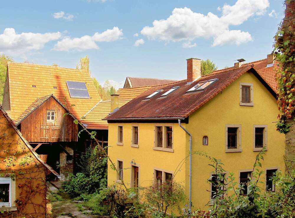 Thumbnail-Haus zum Kaufen in Dielheim Balzfeld 305.000,00 € 184 m²