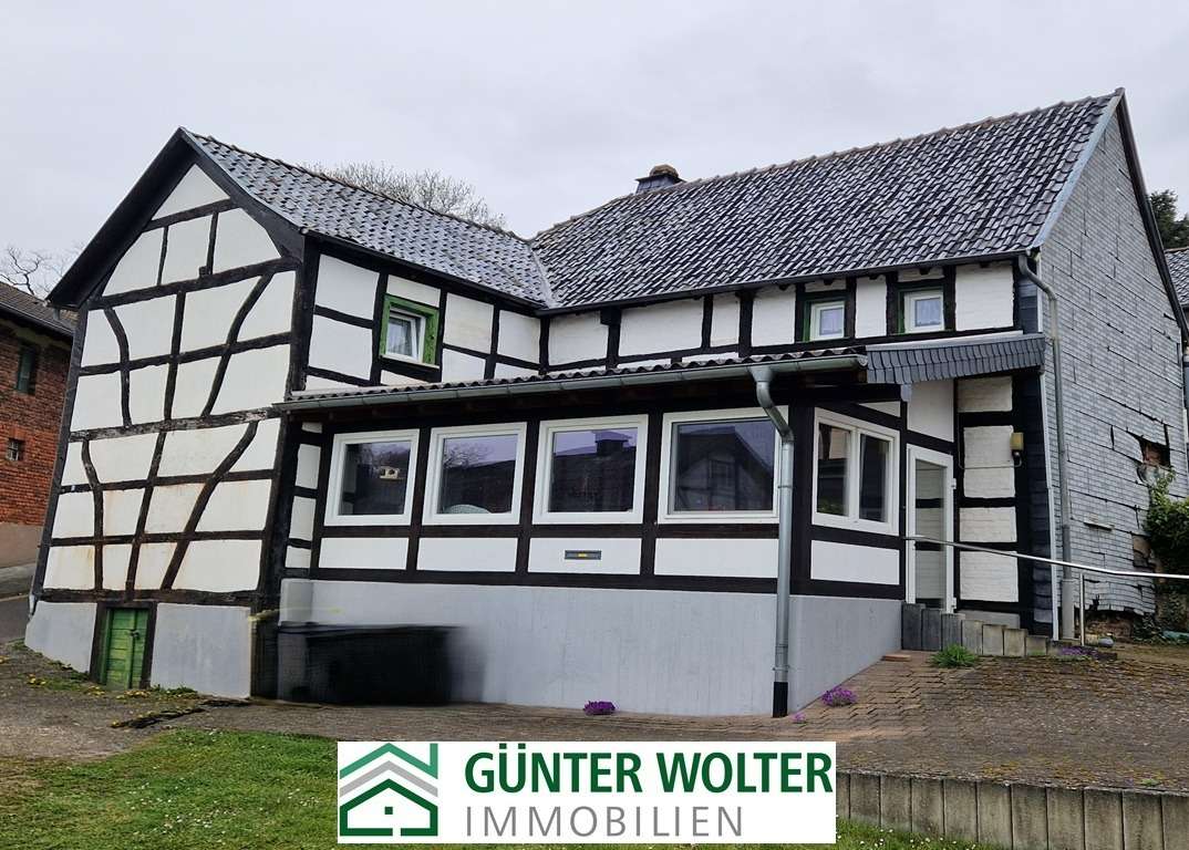 Thumbnail-Haus zum Kaufen in Mechernich - Voißel 138.000,00 € 113 m²