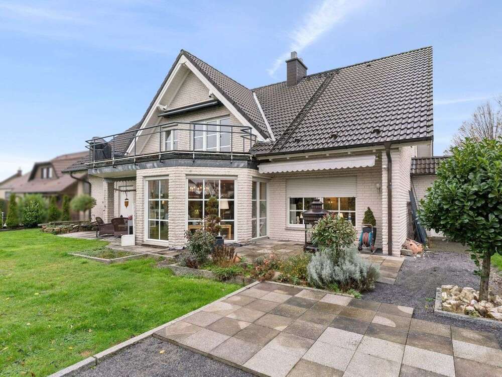 Thumbnail-Haus zum Kaufen in Spenge 482.000,00 € 250 m²