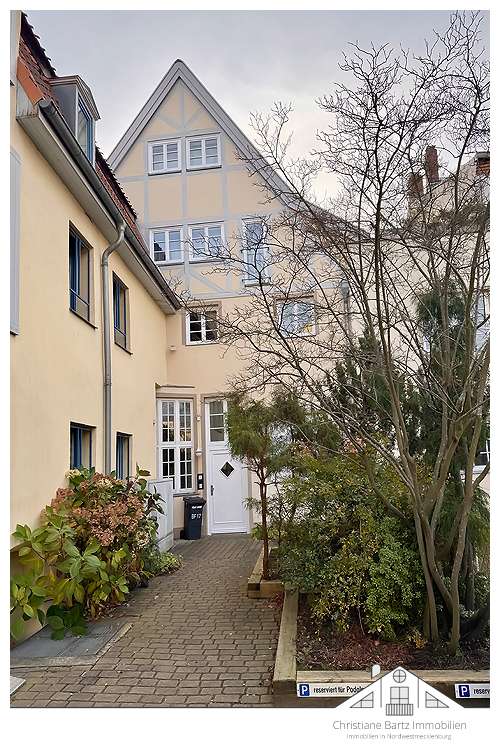 Thumbnail-Wohnung zum Mieten in Wismar 957,00 € 87.24 m²