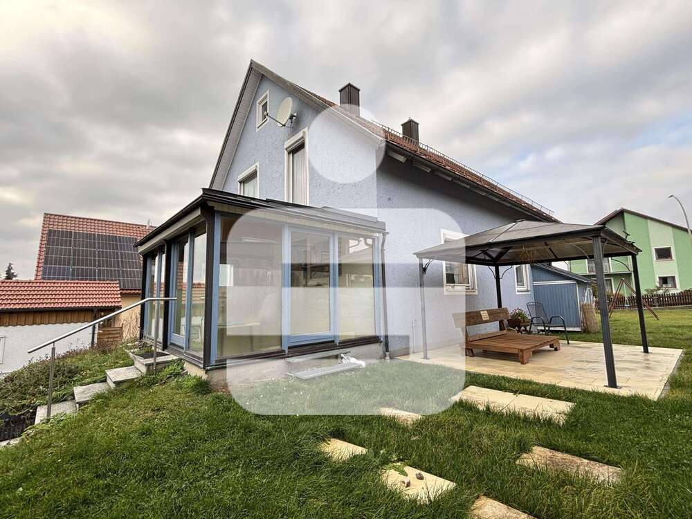 Thumbnail-Haus zum Kaufen in Oberviechtach 210.000,00 € 160 m²