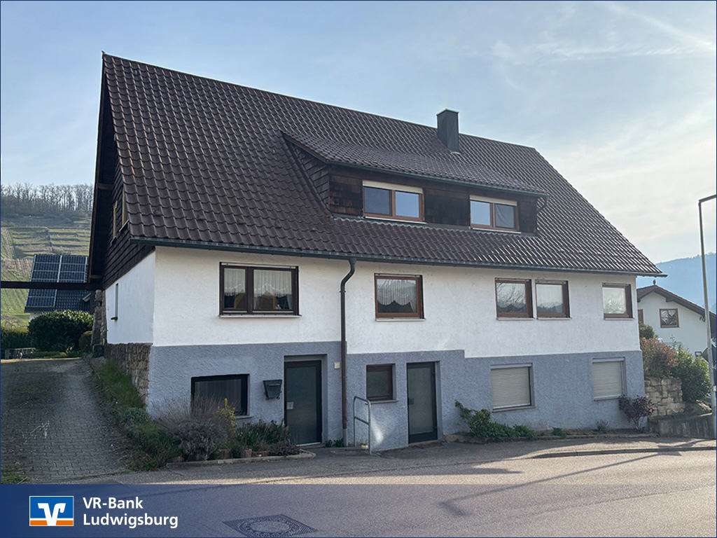 Thumbnail-Haus zum Kaufen in Sachsenheim 479.000,00 € 255 m²