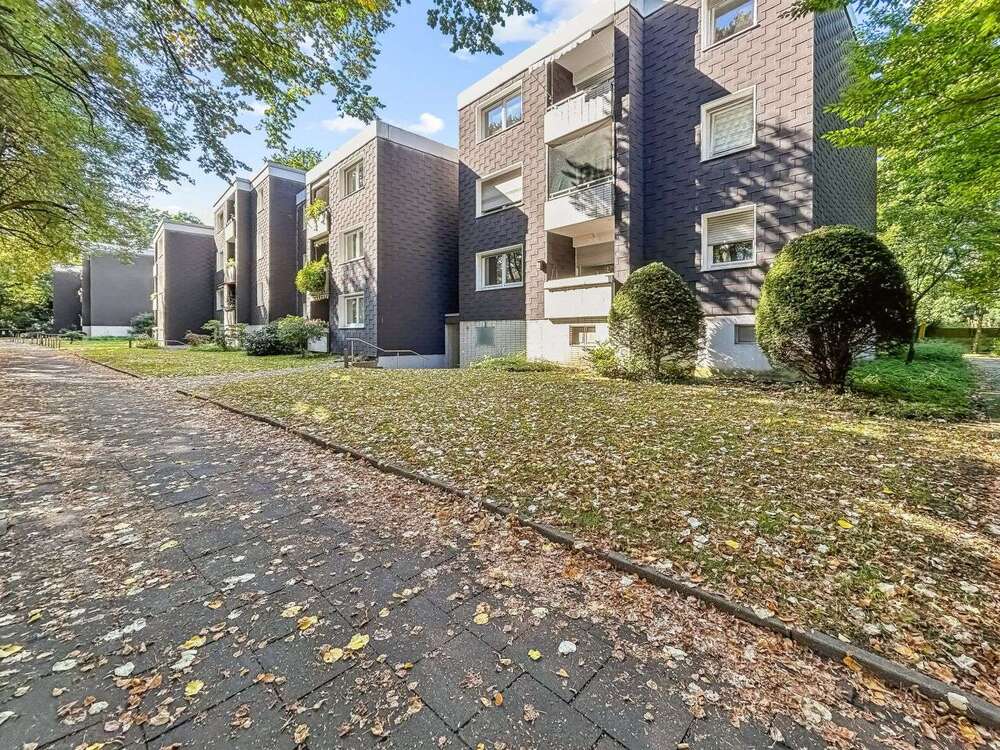 Thumbnail-Wohnung zum Kaufen in Duisburg 119.000,00 € 80.48 m²