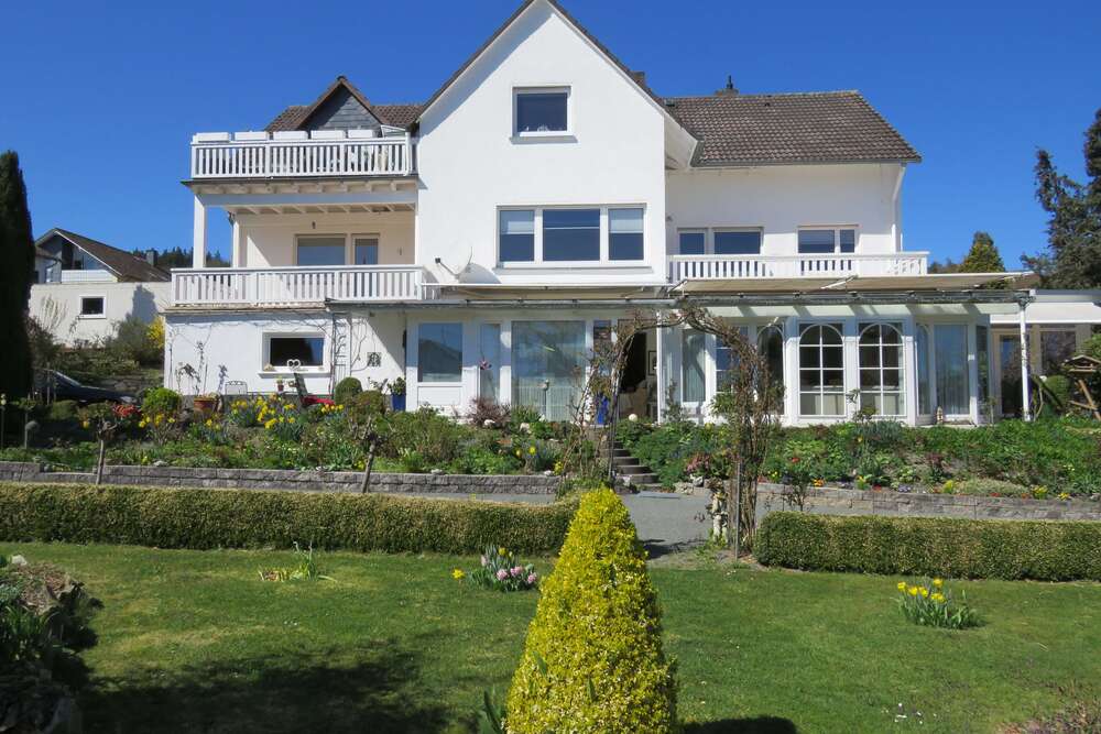 Thumbnail-Haus zum Kaufen in Usingen 695.000,00 € 407 m²