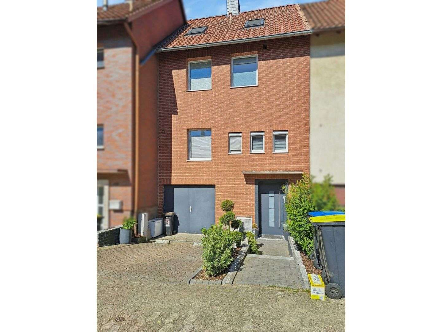 Thumbnail-Haus zum Kaufen in Langenhagen 430.000,00 € 135 m²