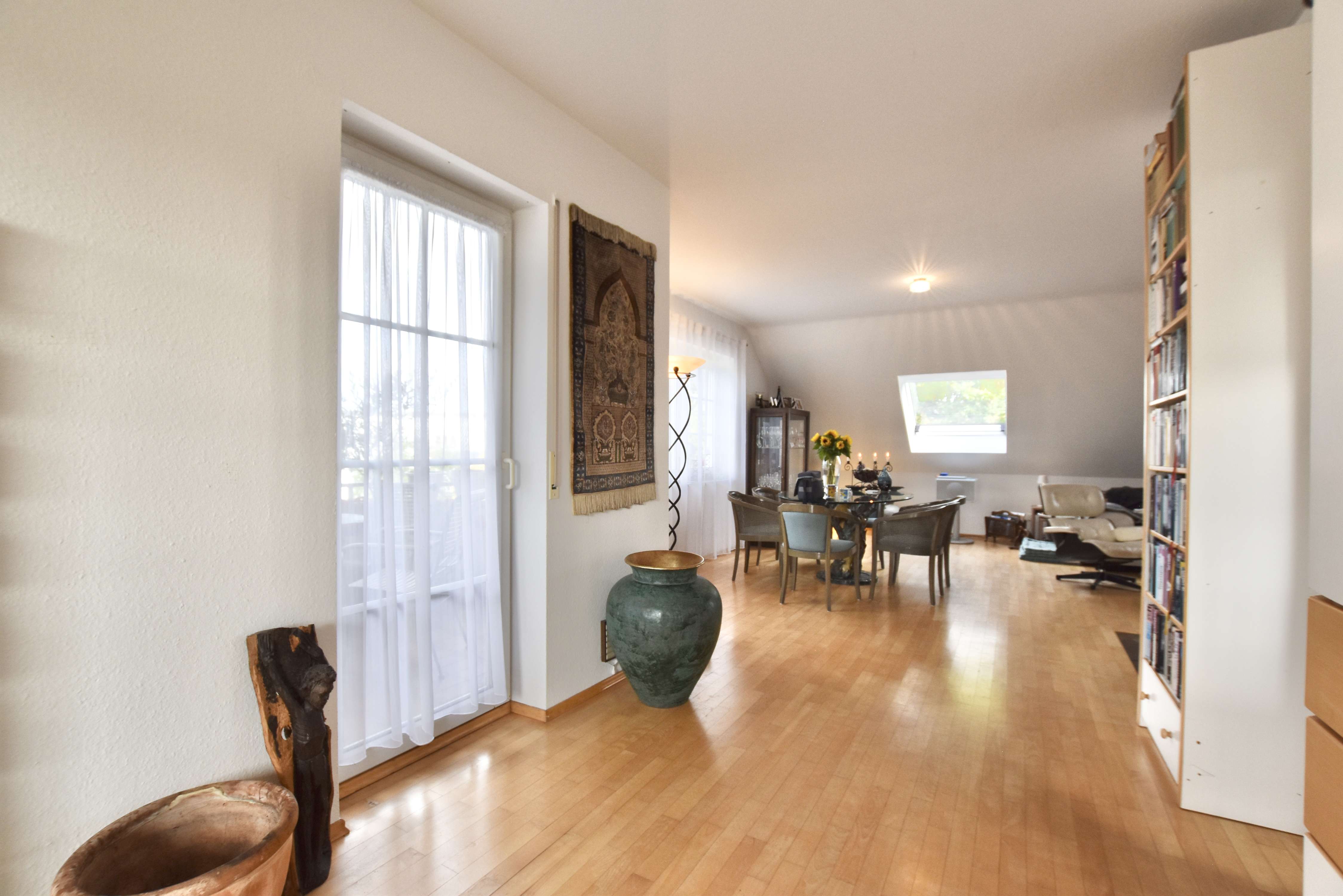 Thumbnail-Wohnung zum Kaufen in Neu-Isenburg 376.000,00 € 137 m²