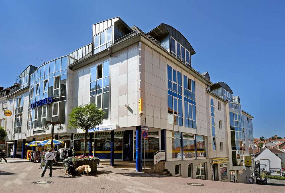 Thumbnail-Büro in Pirmasens 1.825,00 € 260 m²