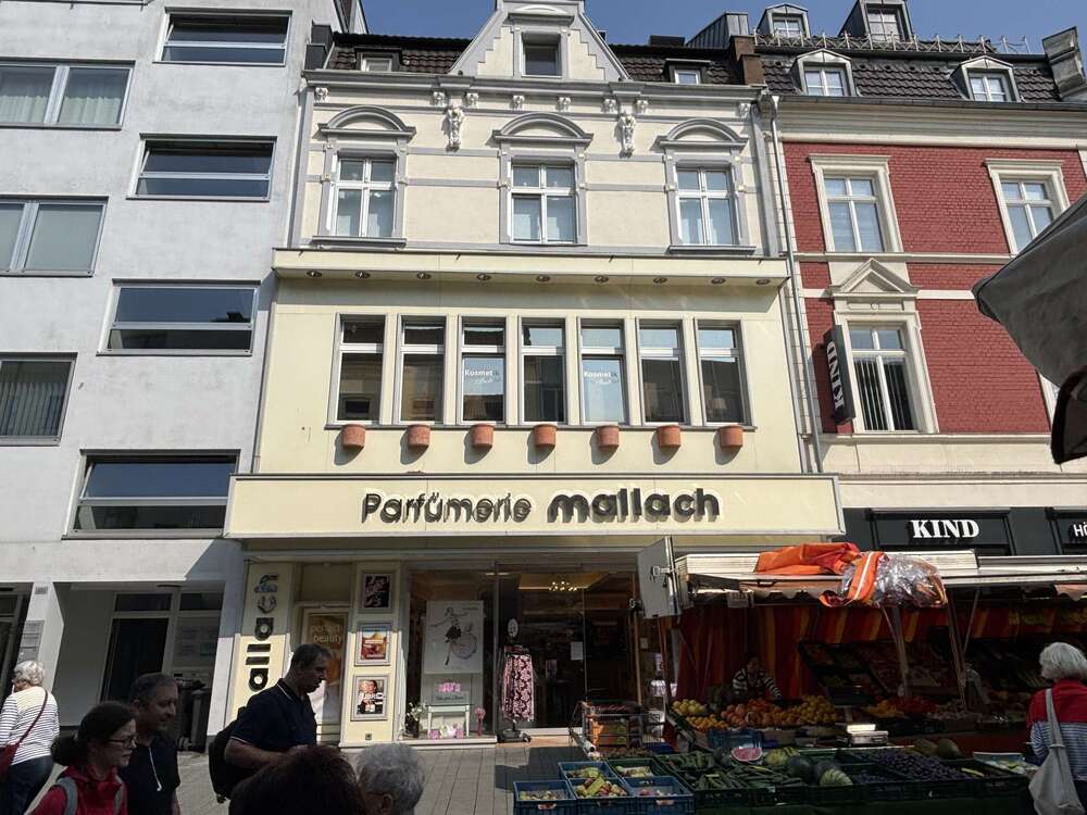 Thumbnail-Haus zum Kaufen in Bergisch Gladbach 1.875.000,00 € 71 m²