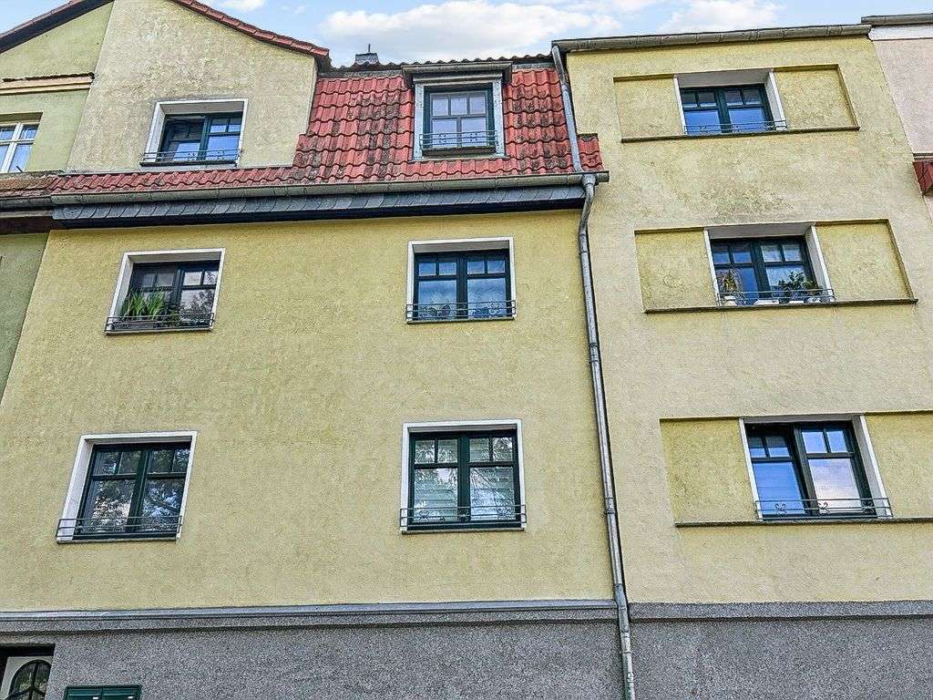 Thumbnail-Haus zum Kaufen in Oschersleben 149.000,00 € 233 m²