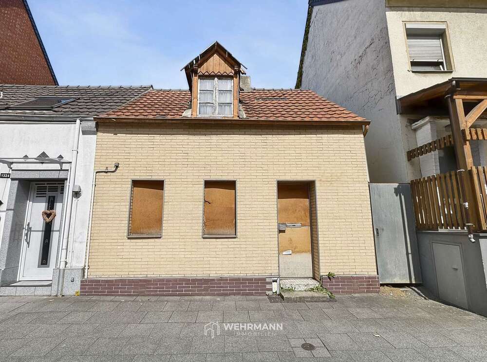 Thumbnail-Haus zum Kaufen in Köln 210.000,00 € 70 m²