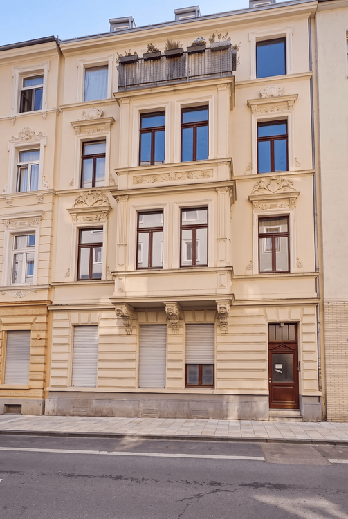 Thumbnail-Haus zum Kaufen in Köln 1.520.000,00 € 457 m²