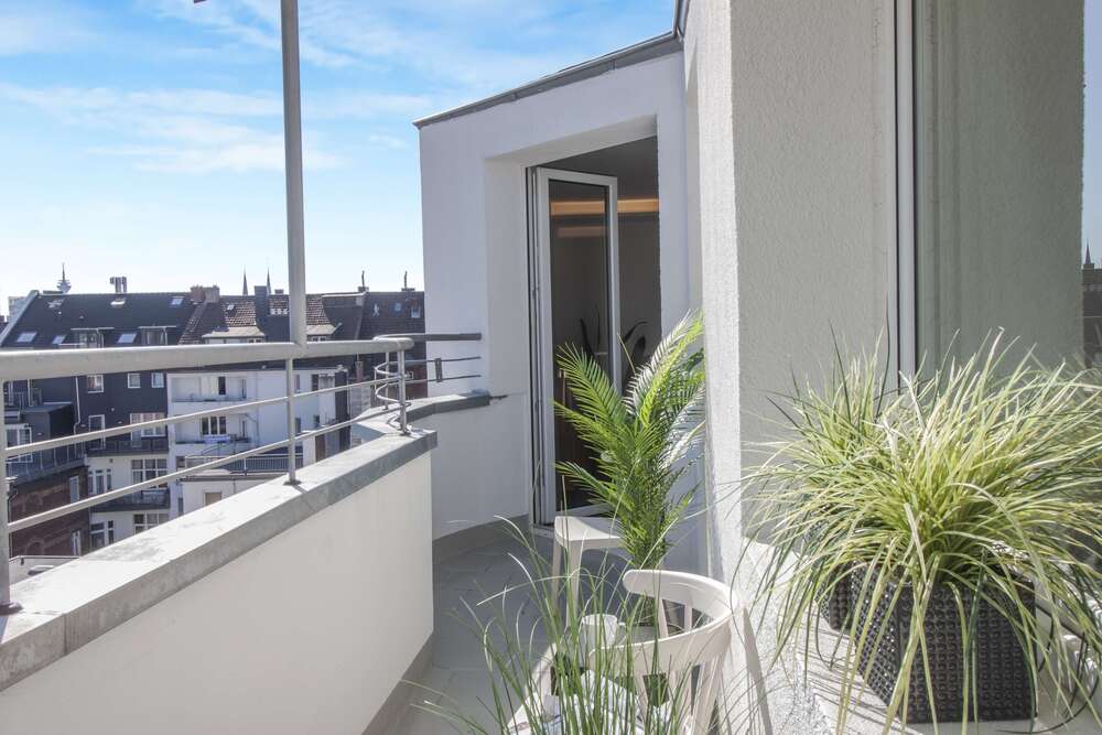 Thumbnail-Wohnung zum Kaufen in Düsseldorf 699.000,00 € 105 m²