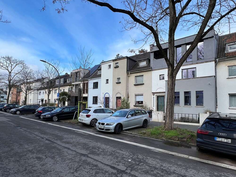 Thumbnail-Haus zum Kaufen in Köln 550.000,00 € 124.52 m²