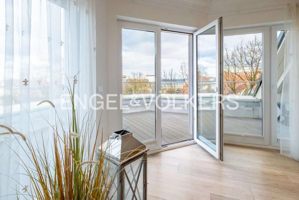 Thumbnail-Wohnung zum Kaufen in Warnemünde 1.098.000,00 € 125 m²