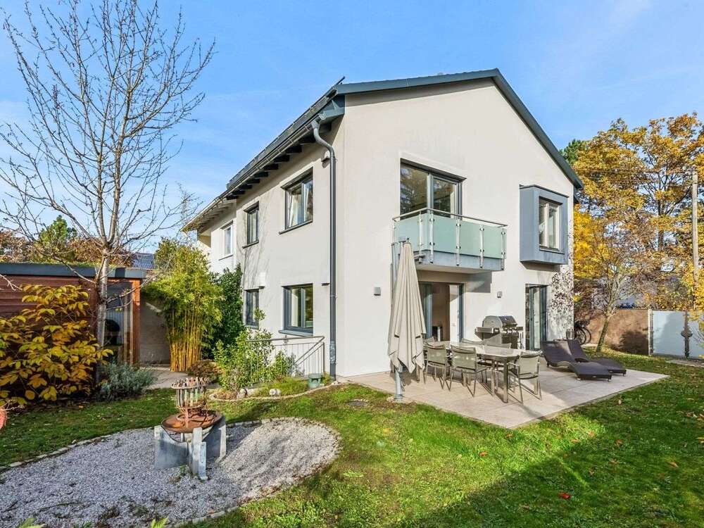 Thumbnail-Haus zum Kaufen in Ottobrunn 1.150.000,00 € 156.42 m²