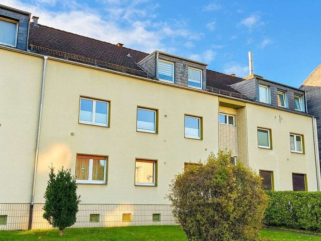 Thumbnail-Wohnung zum Kaufen in Köln 449.000,00 € 128.09 m²