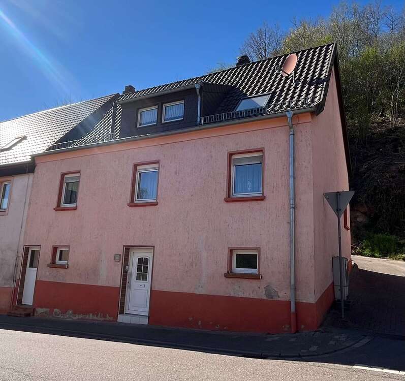 Thumbnail-Haus zum Kaufen in Zweibrücken 109.000,00 € 116 m²