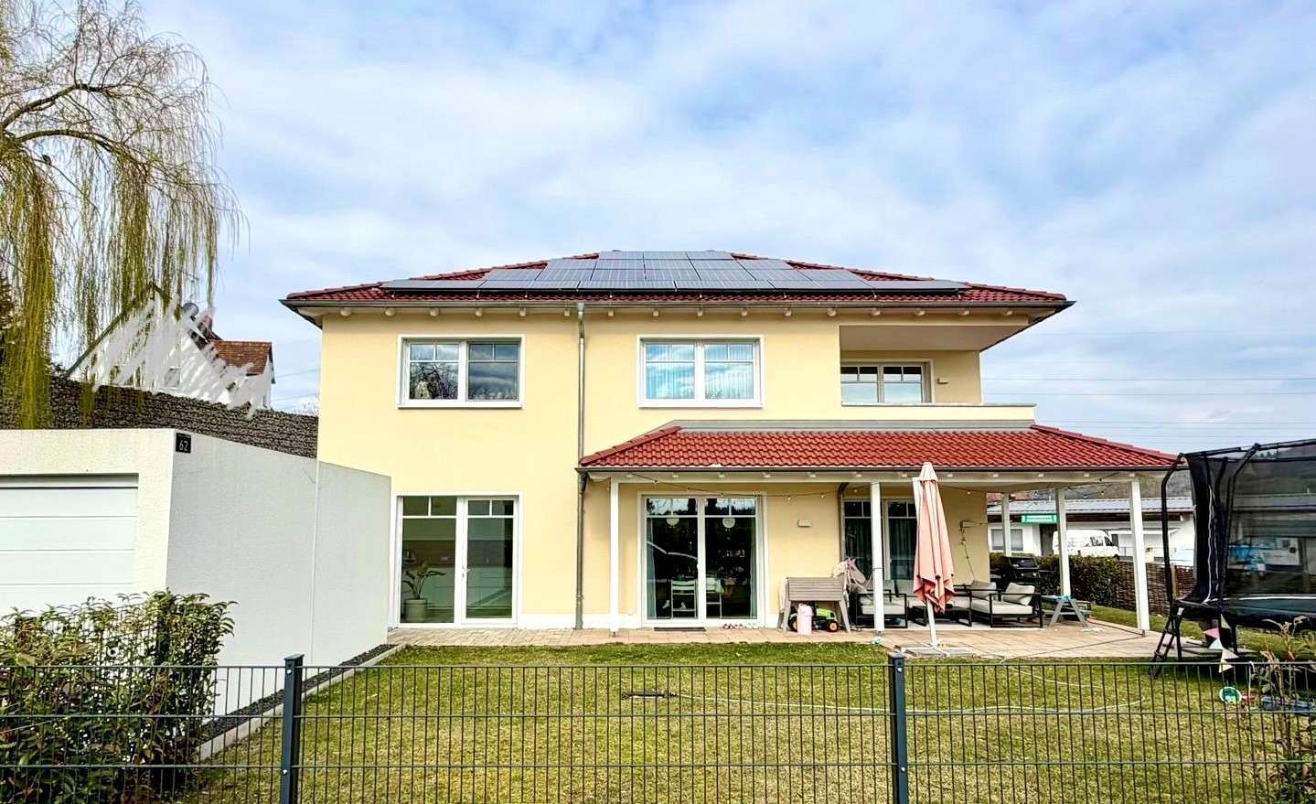 Thumbnail-Haus zum Mieten in Schnaittach 2.650,00 € 220 m²