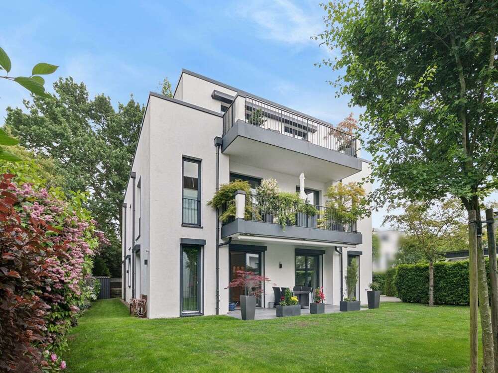 Thumbnail-Wohnung zum Kaufen in Bremen 890.000,00 € 145 m²