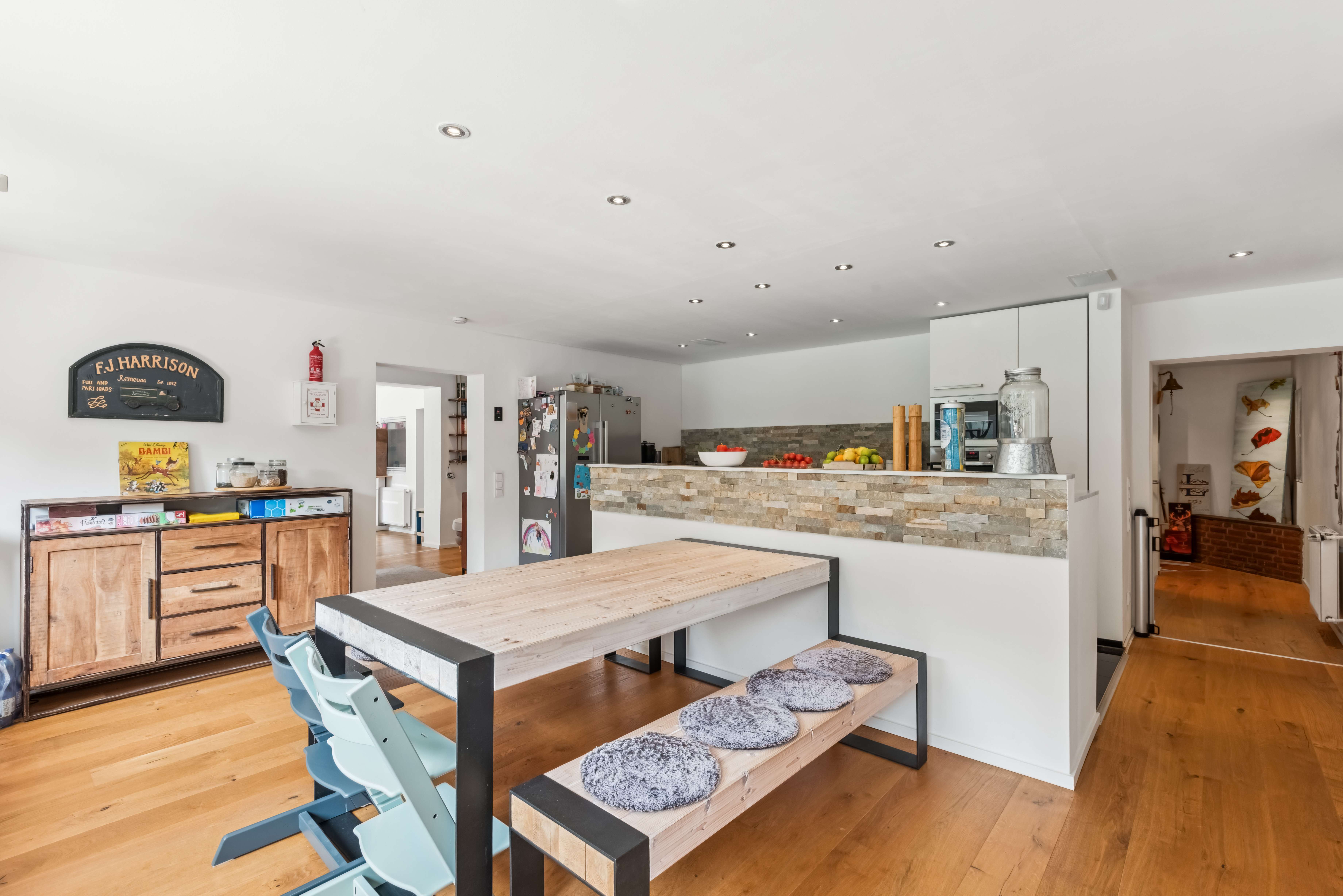 Thumbnail-Haus zum Kaufen in Krefeld 699.000,00 € 185 m²