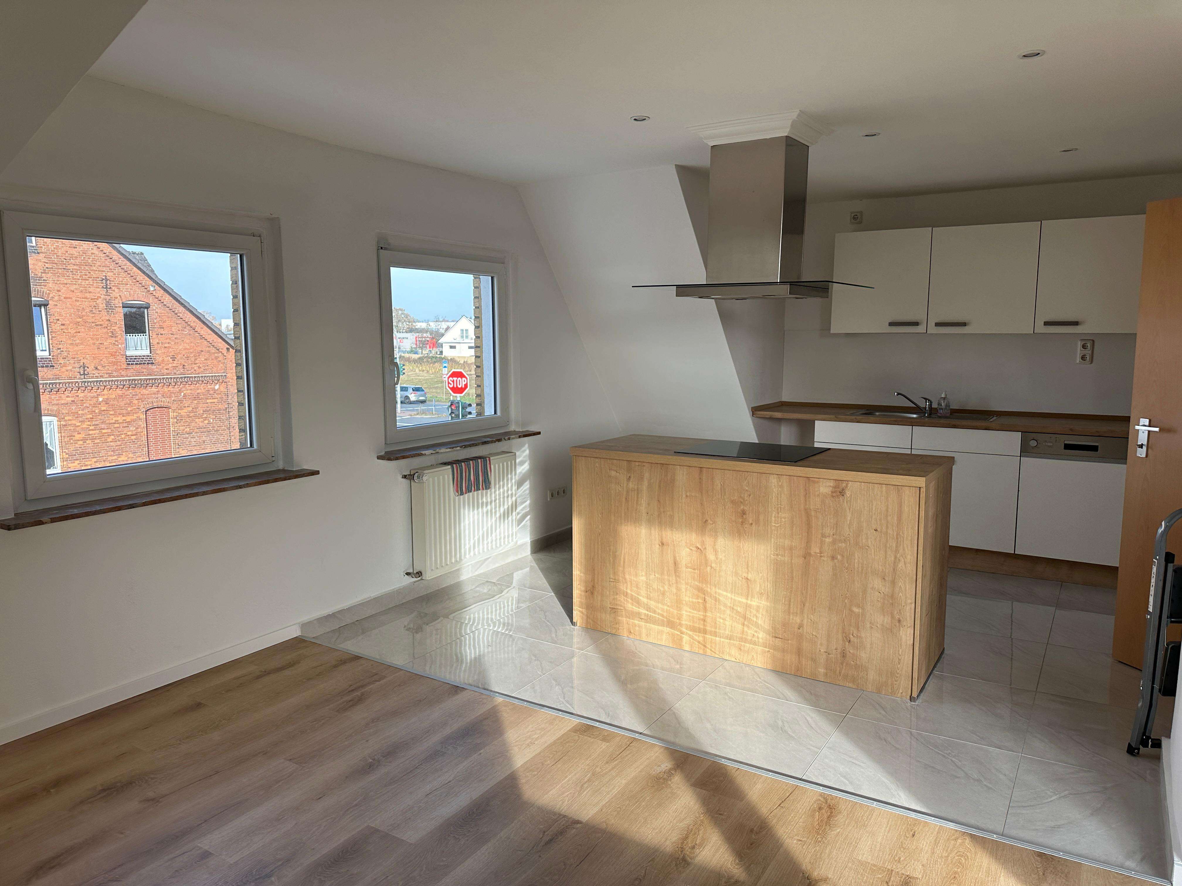 Thumbnail-Wohnung zum Mieten in Garbsen 880,00 € 80 m²