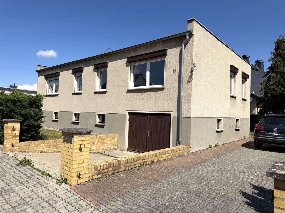 Thumbnail-Haus zum Kaufen in Salzatal OT Lieskau 369.000,00 € 110 m²