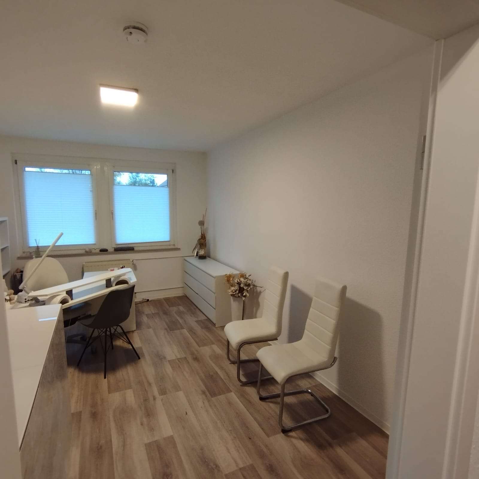 Thumbnail-Büro in Bitterfeld-Wolfen 190,14 € 31.69 m²