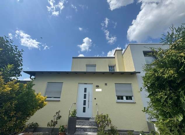 Thumbnail-Haus zum Kaufen in Bad Homburg 1.080.000,00 € 121.12 m²