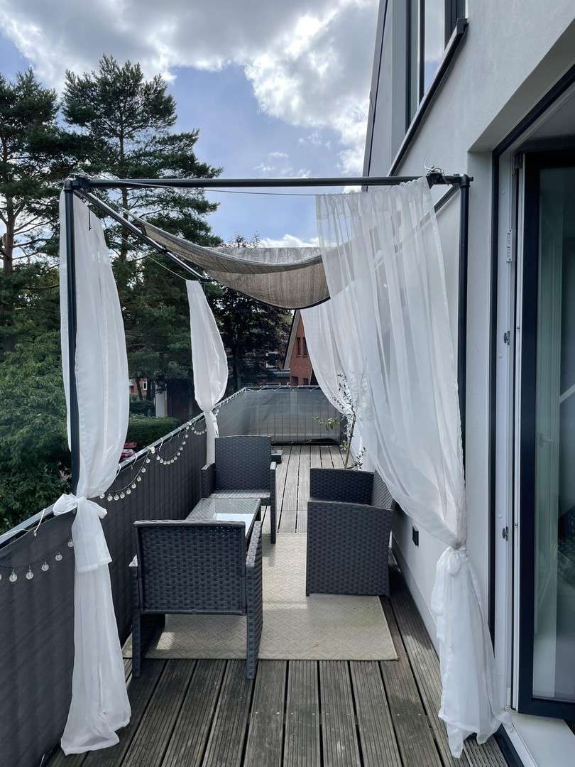 Thumbnail-Wohnung zum Mieten in Hamburg 1.855,00 € 111.4 m²
