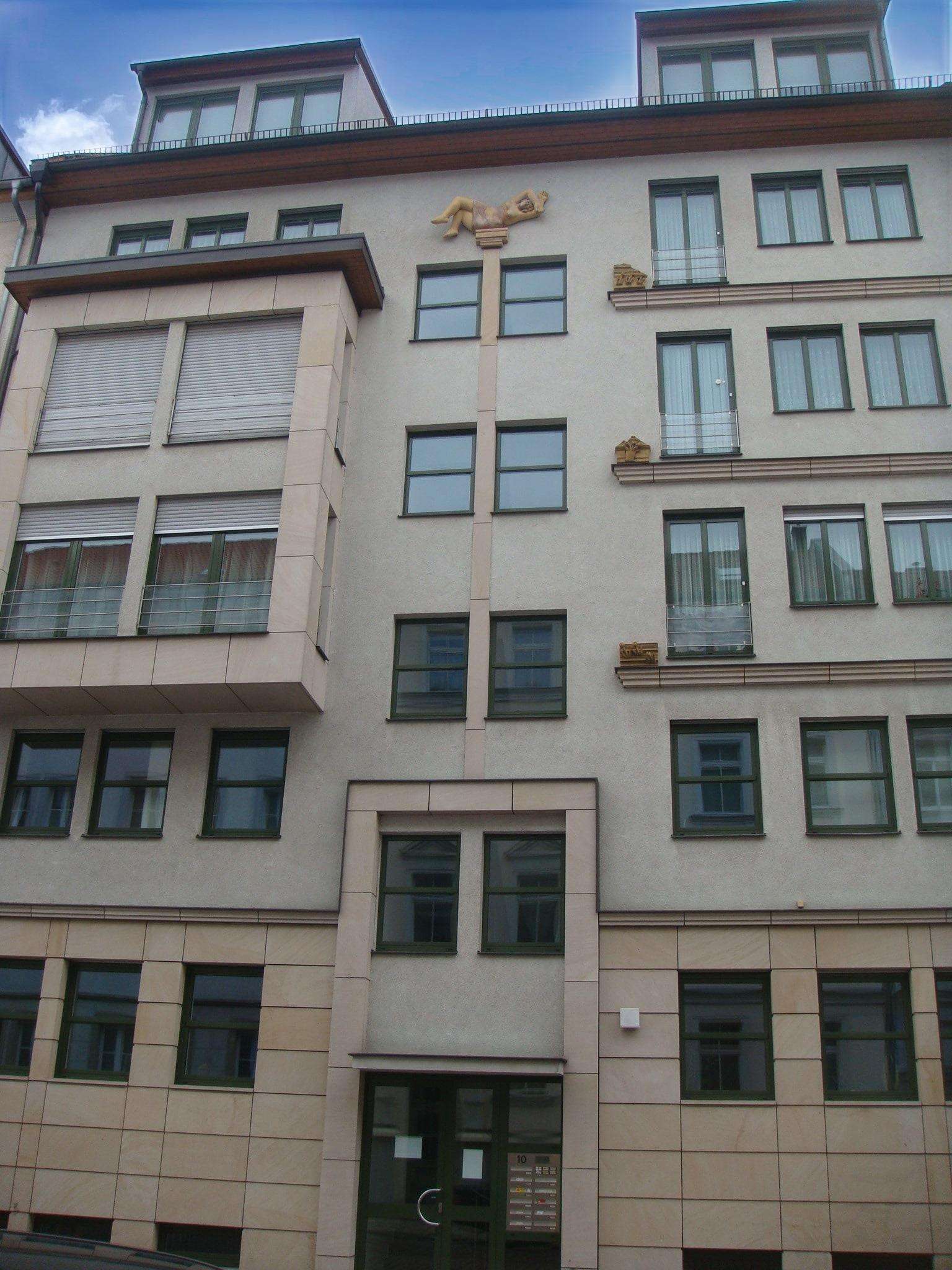 Thumbnail-Wohnung zum Mieten in Halle 670,00 € 67.53 m²