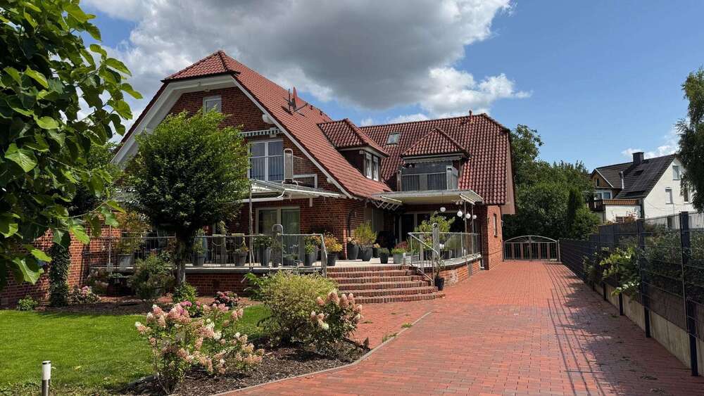 Thumbnail-Haus zum Kaufen in Rinteln 725.000,00 € 378 m²