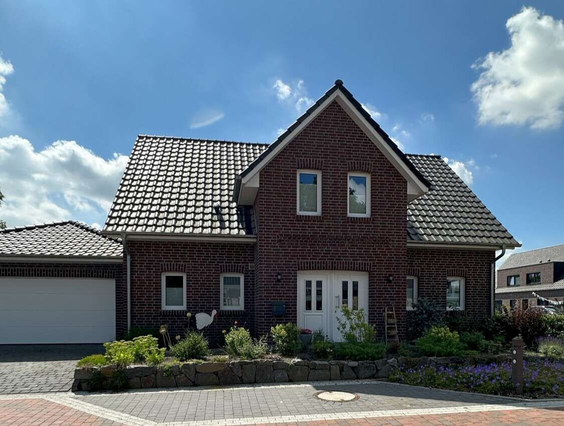 Thumbnail-Haus zum Kaufen in Oldenburg Alexandersfeld 615.680,00 € 154 m²
