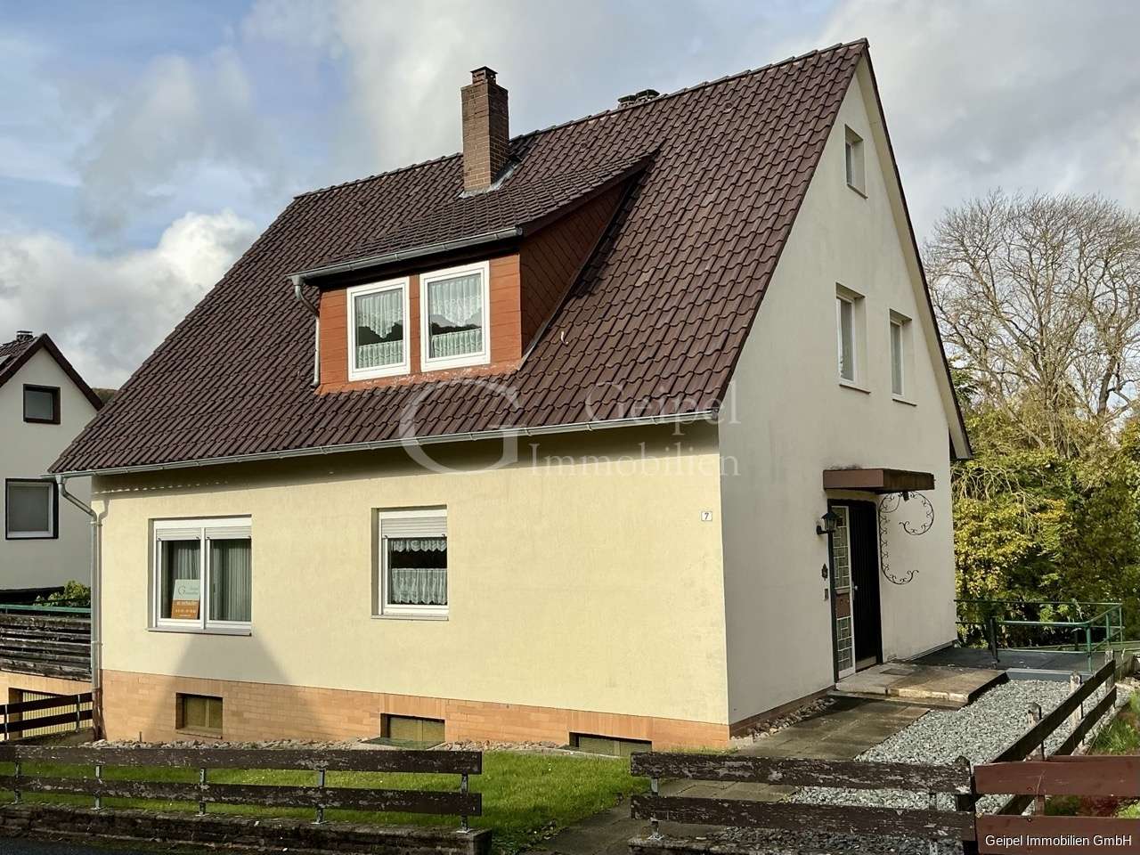 Thumbnail-Haus zum Kaufen in Alfeld (Leine) Brunkensen 120.000,00 € 124 m²
