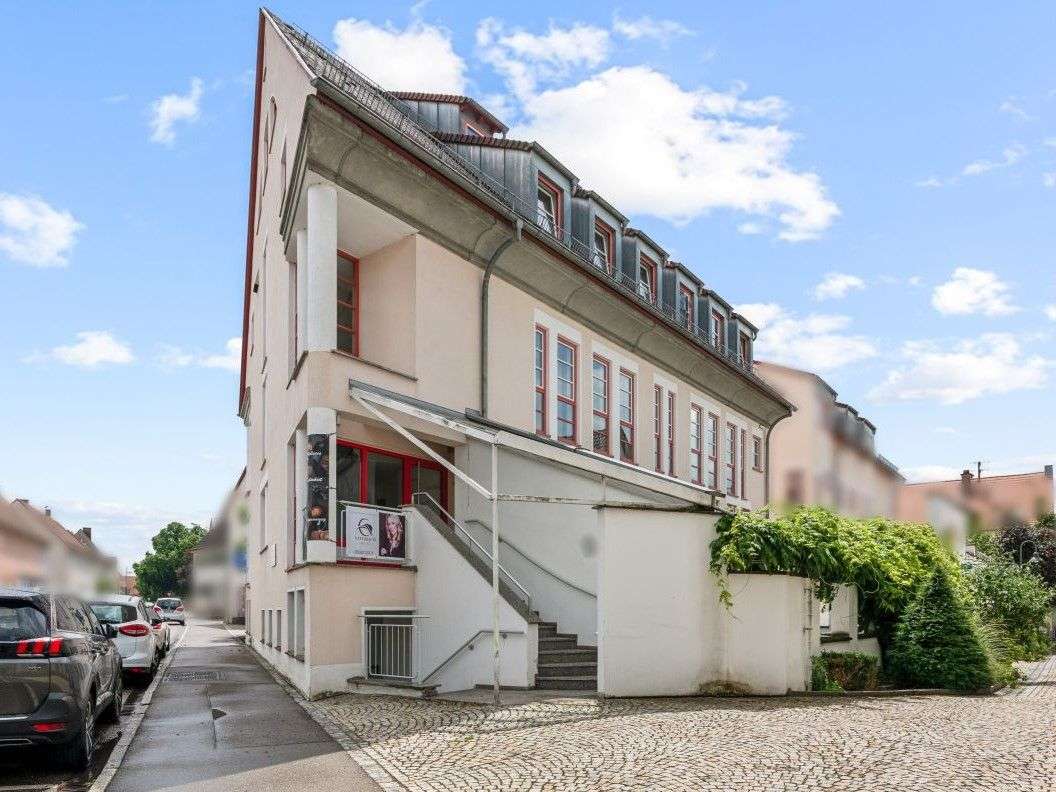 Thumbnail-Wohnung zum Kaufen in Weißenhorn 220.000,00 € 74 m²