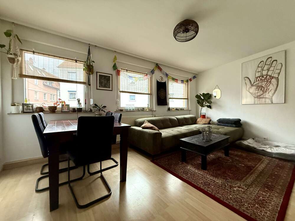 Thumbnail-Wohnung zum Mieten in Stuttgart-Untertürkheim 920,00 € 67 m²