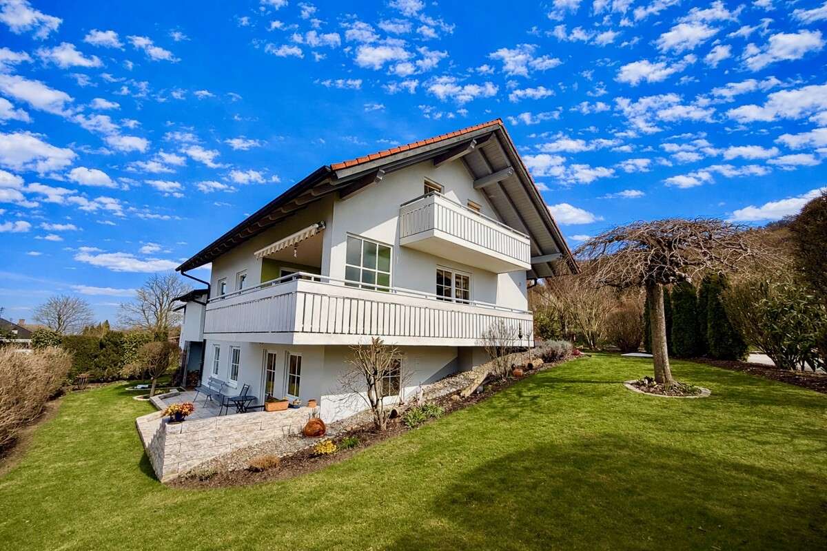 Thumbnail-Haus zum Kaufen in Boos 695.000,00 € 185.28 m²