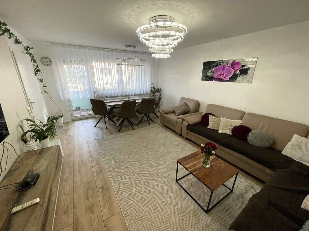 Thumbnail-Wohnung zum Kaufen in Erdmannhausen 264.000,00 € 80 m²