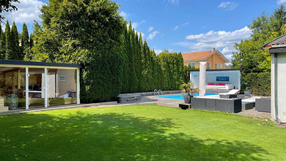 Thumbnail-Haus zum Kaufen in Straßlach 1.690.000,00 € 160 m²