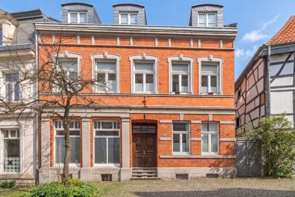 Thumbnail-Haus zum Kaufen in Essen 1.350.000,00 € 309 m²