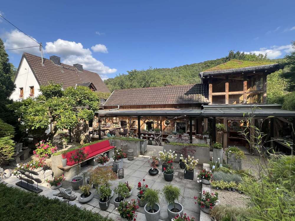 Thumbnail-Haus zum Kaufen in Idar-Oberstein 698.000,00 € 196.79 m²