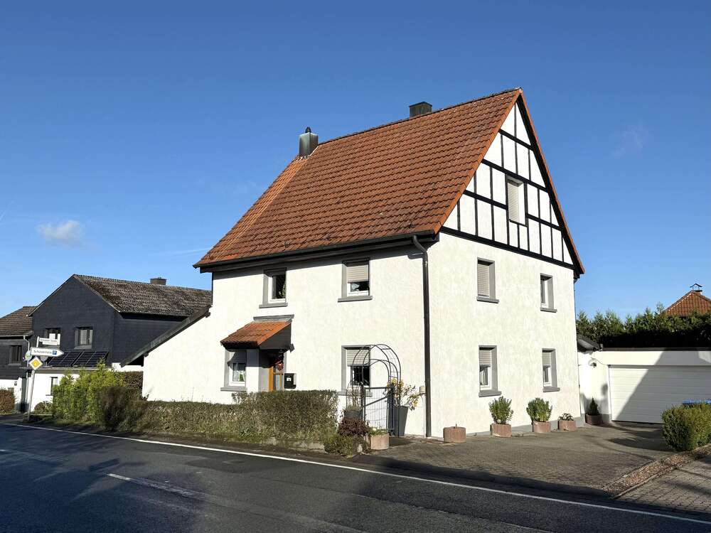 Thumbnail-Haus zum Kaufen in Arnsberg 289.000,00 € 158 m²